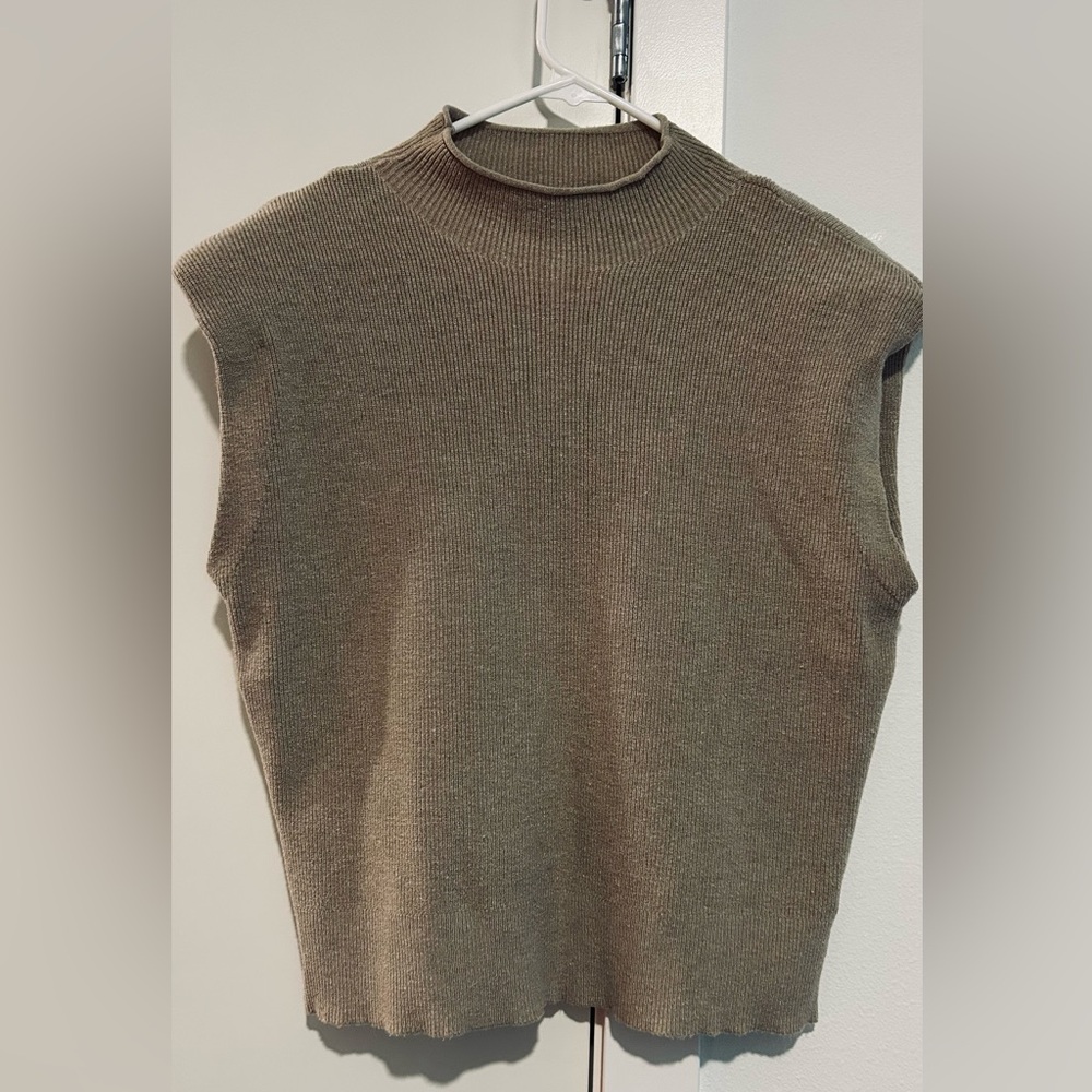 Olive & Oak Ladies Beige Sleeveless Tank - Size XL